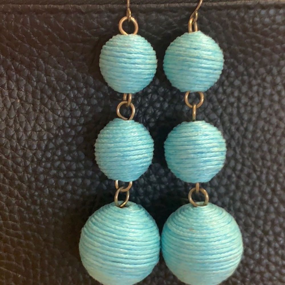 Retro three sphere dangle earrings